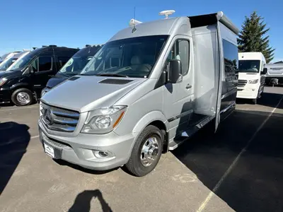 2017 Winnebago Era photo 5