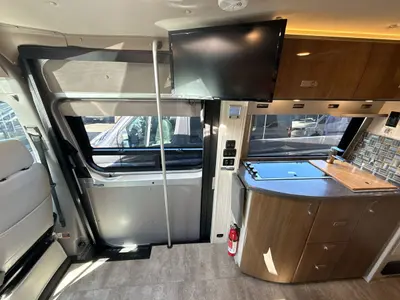 2017 Winnebago Era photo 13