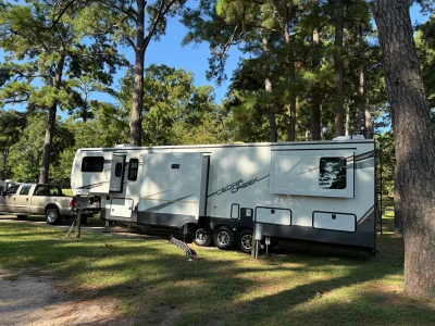 2021 FOREST RIVER CEDAR CREEK photo 21