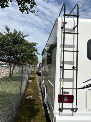 2023 THOR MOTOR COACH VEGAS photo 3