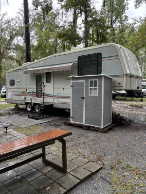 1995 HOLIDAY RAMBLER ALUMA-LITE® photo 22