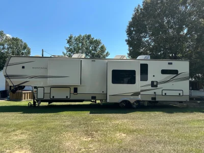 2023 KEYSTONE MONTANA photo 3