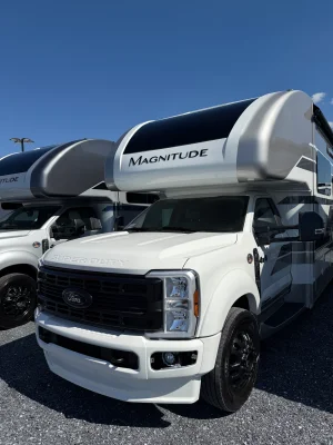 2026 THOR MOTOR COACH MAGNITUDE GRAND photo 8