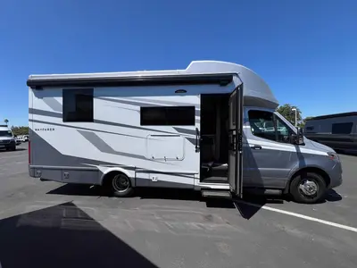 2026 Tiffin Motorhomes Wayfarer photo 21