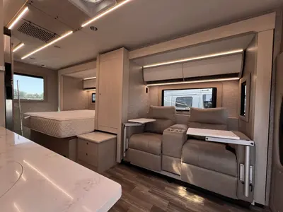 2026 Tiffin Motorhomes Wayfarer photo 7