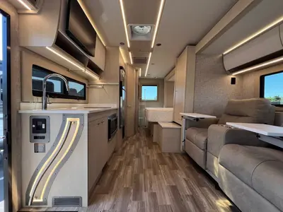 2026 Tiffin Motorhomes Wayfarer photo 6