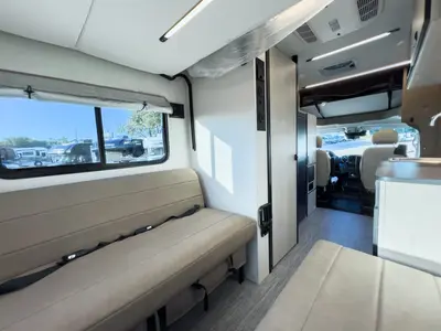 2027 Winnebago Resa IUH19DC photo 11