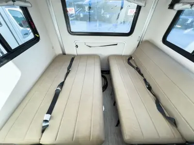 2027 Winnebago Resa IUH19DC photo 17