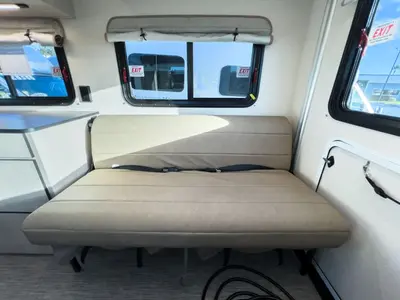 2027 Winnebago Resa IUH19DC photo 6
