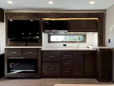 2027 Renegade Verona photo 12