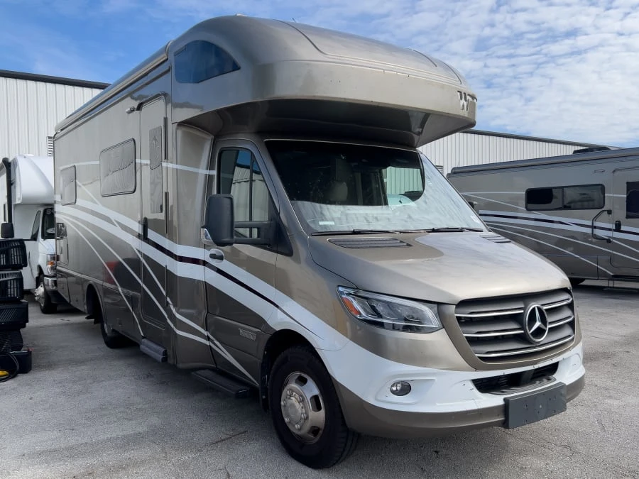 2024 Winnebago View exterior