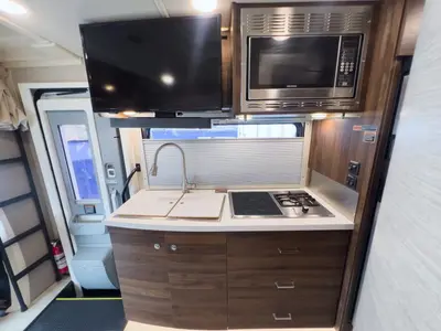 2024 Winnebago View photo 7