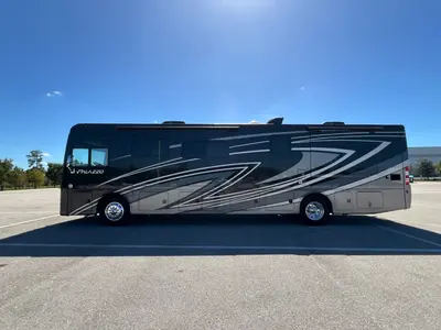 2023 Thor Motor Coach Palazzo photo 28