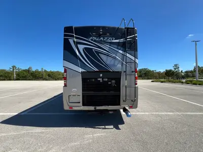 2023 Thor Motor Coach Palazzo photo 30