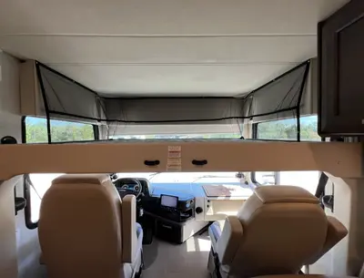 2023 Thor Motor Coach Palazzo photo 4