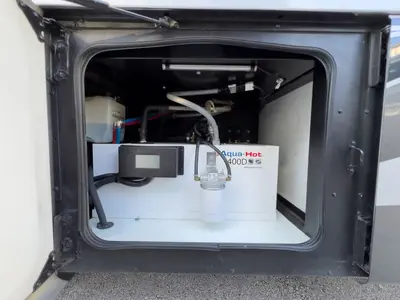 2020 Fleetwood Discovery photo 30