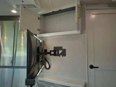 2027 Fleetwood Bounder photo 16