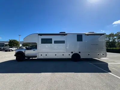 2027 Entegra Coach Accolade XT photo 25