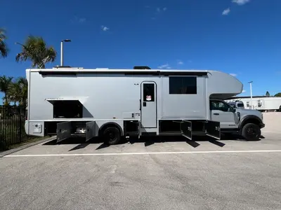 2027 Entegra Coach Accolade XT photo 23