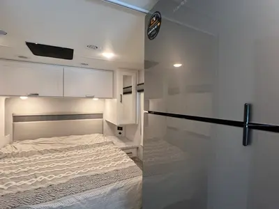 2026 Thor Motor Coach Freedom Elite photo 13