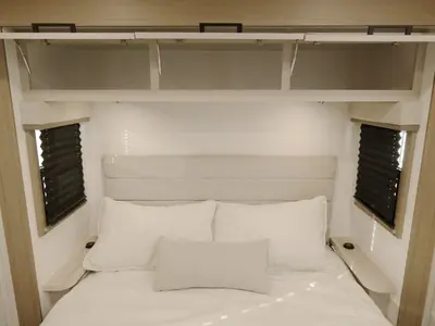 2027 Entegra Coach Odyssey photo 21