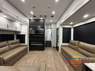 2026 Grand Design Solitude photo 17