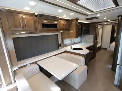 2024 Newmar NEW Aire photo 5