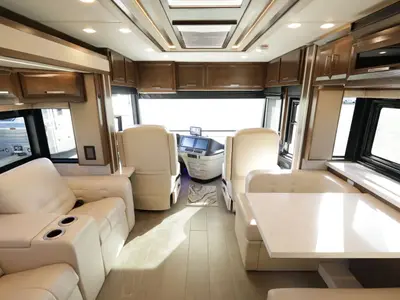2024 Newmar NEW Aire photo 3