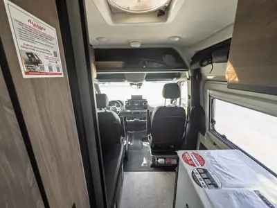 2026 Tiffin Motorhomes GH1 photo 5
