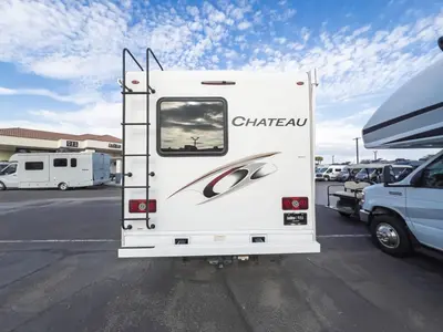 2021 Thor Motor Coach Chateau photo 27