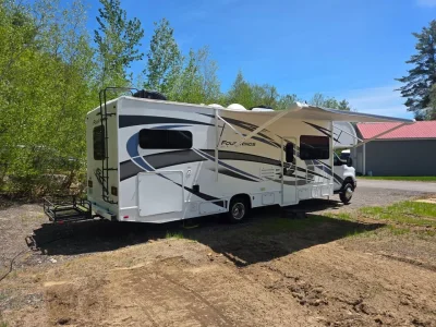 2022 THOR MOTOR COACH FOUR WINDS photo 4