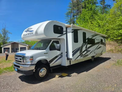 Used 2022 Thor Motor Coach Four Winds 31WV