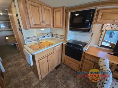 2014 Winnebago Vista photo 27