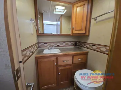 2014 Winnebago Vista photo 43