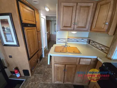 2014 Winnebago Vista photo 28