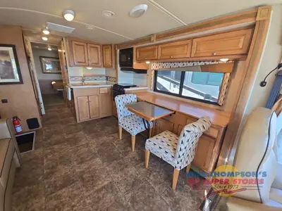 2014 Winnebago Vista photo 20