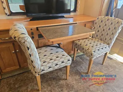 2014 Winnebago Vista photo 26
