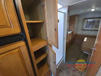 2014 Winnebago Vista photo 34