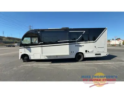 2026 Thor Motor Coach Vegas photo 5