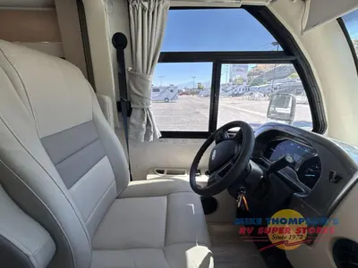2026 Thor Motor Coach Vegas photo 18