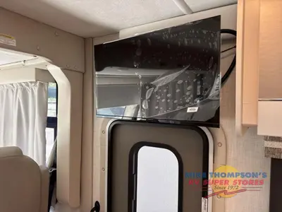 2026 Thor Motor Coach Vegas photo 27