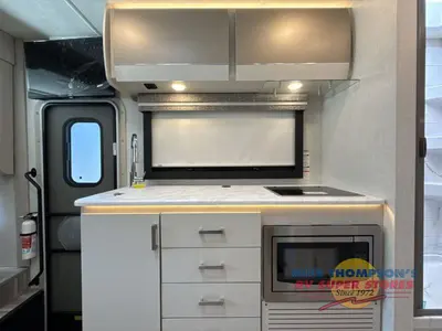 2026 Thor Motor Coach Vegas photo 29