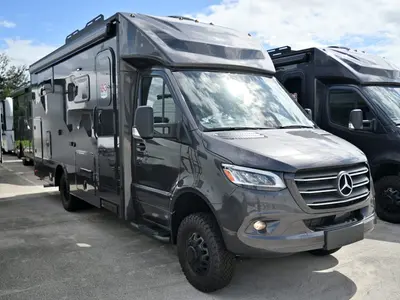 New 2027 Entegra Coach Condor 23S
