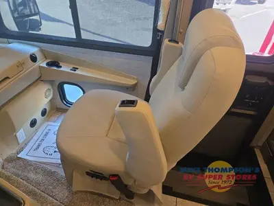 2022 Tiffin Motorhomes Open Road Allegro photo 20