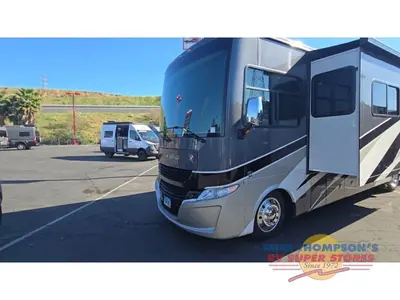 2022 Tiffin Motorhomes Open Road Allegro photo 4
