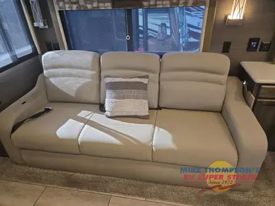 2022 Tiffin Motorhomes Open Road Allegro photo 24