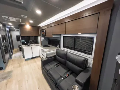 2027 Entegra Coach Accolade XT photo 6
