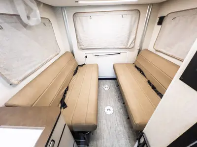 2027 Winnebago Resa IUH19DC photo 10