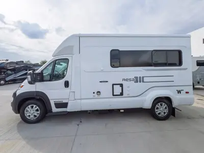2027 Winnebago Resa IUH19DC photo 17