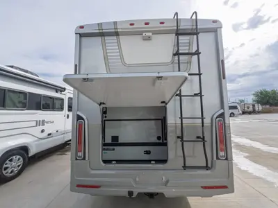 2027 Winnebago View photo 27